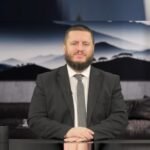 E KALUARA NUK PËRMENDET